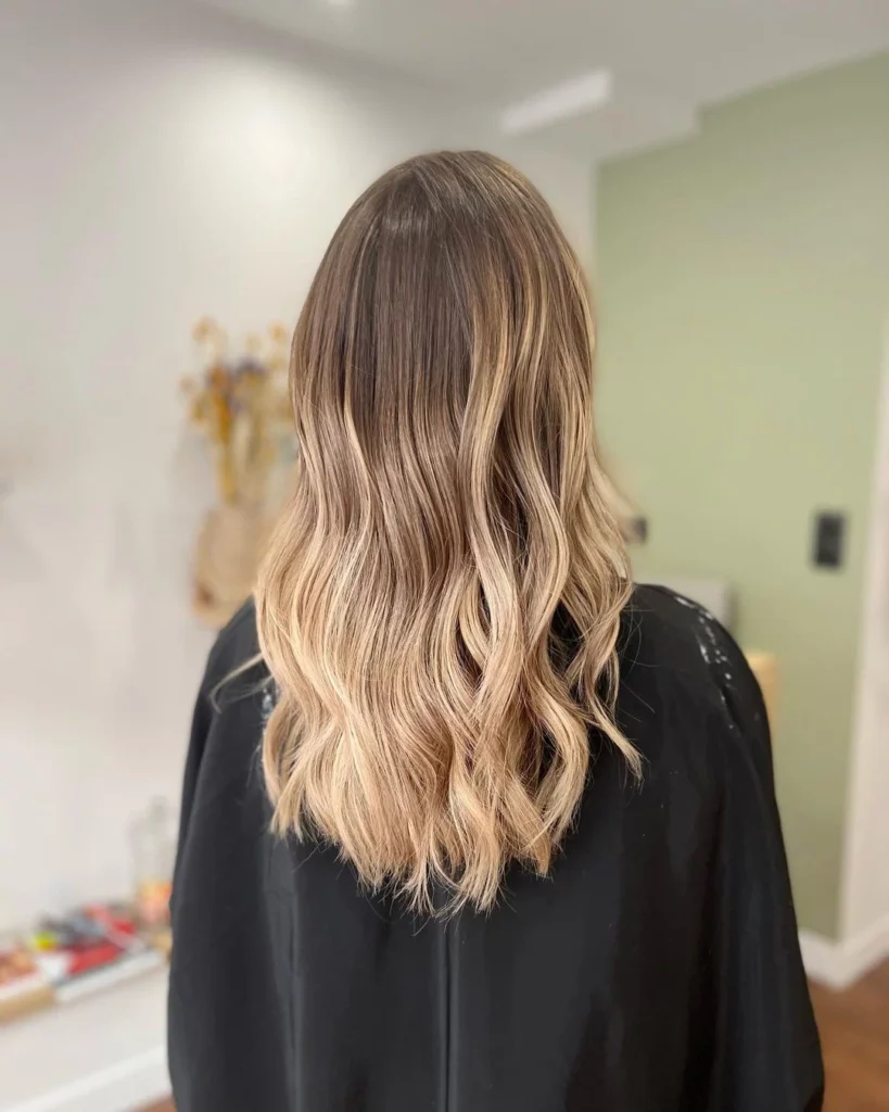 balayage, ombré hair, coloration, mèches, couleur, coupe femme salon de coiffure limoges les indécises centre ville